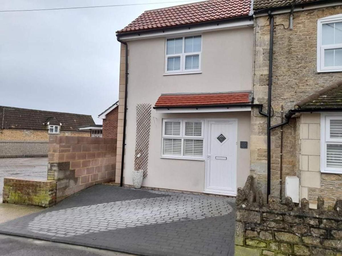 Outstanding Modern 1-Bed House In Chippenham 치펜햄 외부 사진